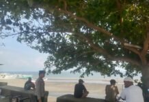 Sat Polairud Polres Pasangkayu Sambangi Nelayan di Pesisir Tanjung Babia, Ajak Utamakan Keselamatan Melaut
