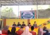 Bhabinkamtibmas Polsek Bambalamotu Dukung Program KKN STKIP Tomakaka, Perkuat Sinergi dan Kamtibmas di Desa Randomayang