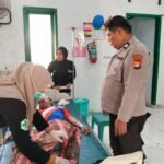 Polsek Sarudu Gerak Cepat Tangani Kecelakaan Dua Sepeda Motor di Dapurang, Empat Pelajar Terluka