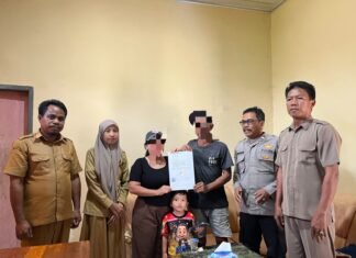 Jaga Keharmonisan Keluarga, Bhabinkamtibmas Desa Lilimori Mediasi Perselisihan Suami Istri