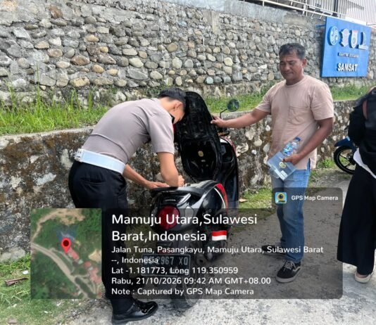 Tingkatkan Kualitas Pelayanan, Sat Lantas Polres Pasangkayu Layani Pengurusan Administrasi Kendaraan di Samsat
