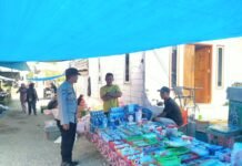Bhabinkamtibmas Polsek Sarudu Sambangi Pedagang dan Pengunjung Pasar Tirtabuana