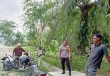 Sambangi Warga Desa Balanti, Bhabinkamtibmas Polsek Baras Ajak Masyarakat Jaga Kamtibmas dan Cegah Karhutla
