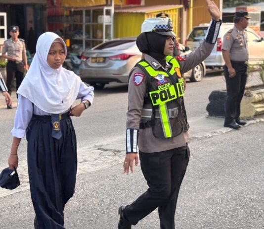 Commander Wish Sat Lantas Polres Pasangkayu, Hadir di Titik Rawan untuk Wujudkan Lalu Lintas Aman dan Lancar