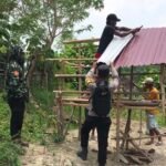 Kedepankan Dialog dan Kebersamaan, Bhabinkamtibmas Dampingi Penertiban Pondok di Areal HGU PT Mamuang