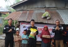 Sambut Hari Jadi Humas Polri ke-75, Humas Polres Pasangkayu Salurkan Bantuan Sembako kepada Masyarakat Membutuhkan